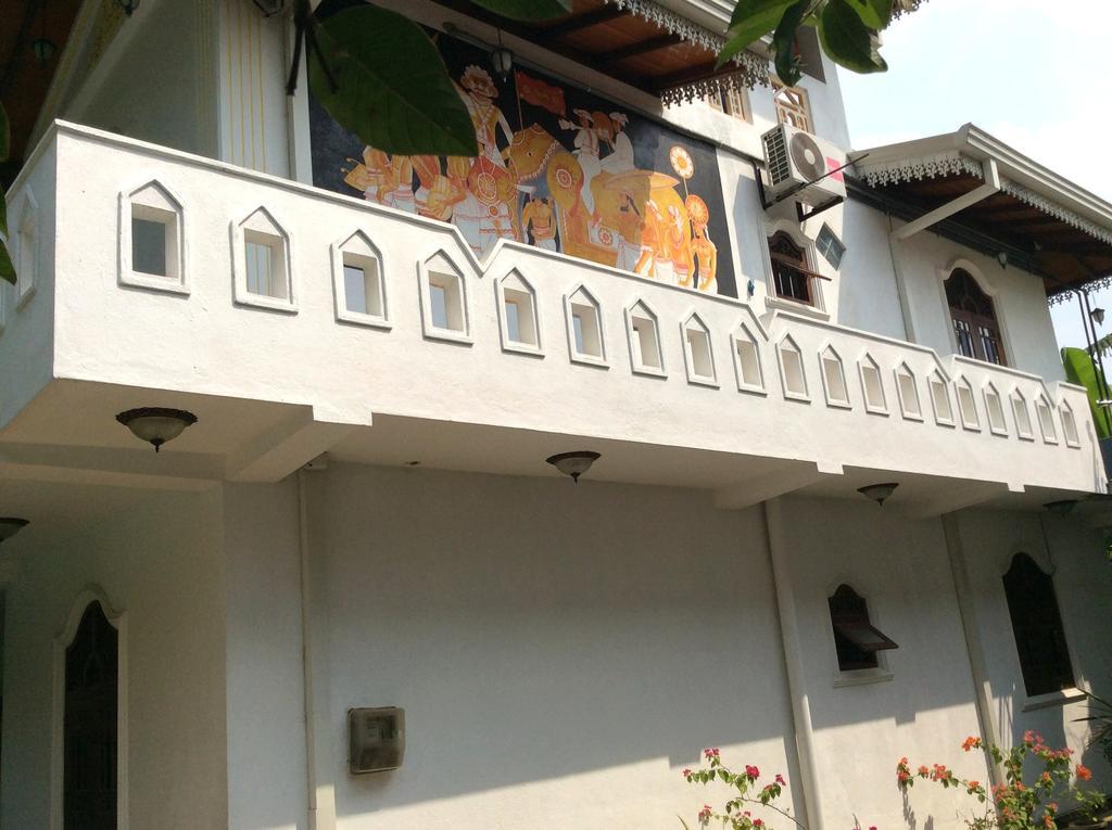 Tiny Royal Palace Unawatuna Luaran gambar